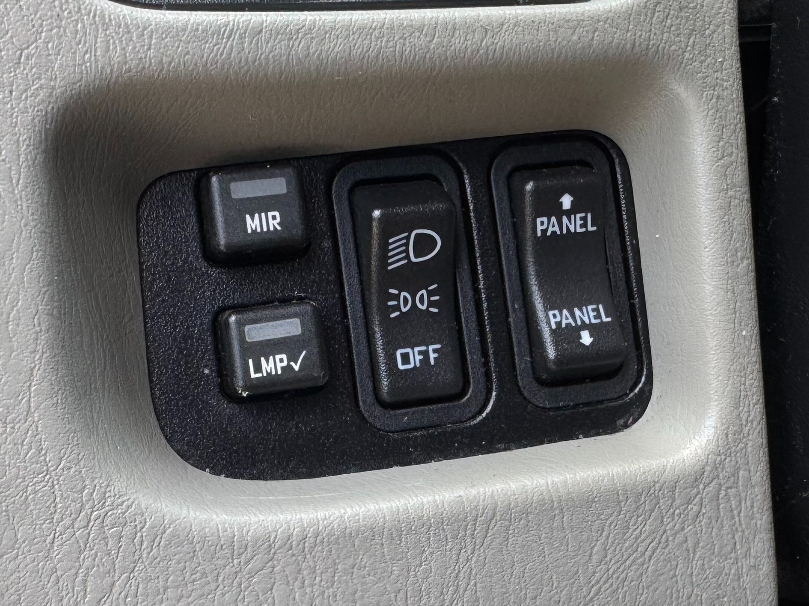 2019 International CA61-187 CONV CAB TRUCK 4X2 6.7L 430 thumbnail 27