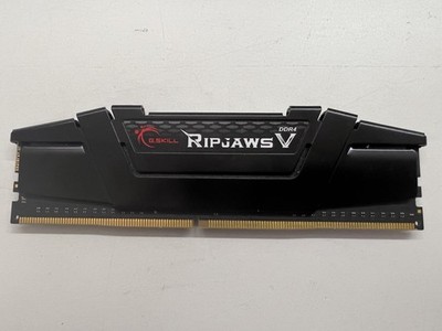 B-Ware Ram G.Skill RipJaws V schwarz UDIMM 8GB, DDR4-3600, CL18-22-22-42