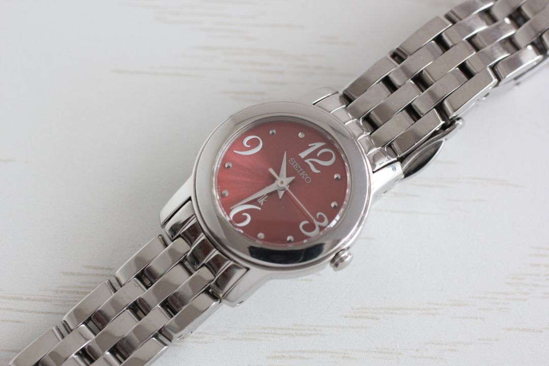 稼働品 セイコールキアSEIKO LUKIA 腕時計　1N01-OHEO Seiko Lukia 1N01-Oheo Analog Quartz Women Working Product