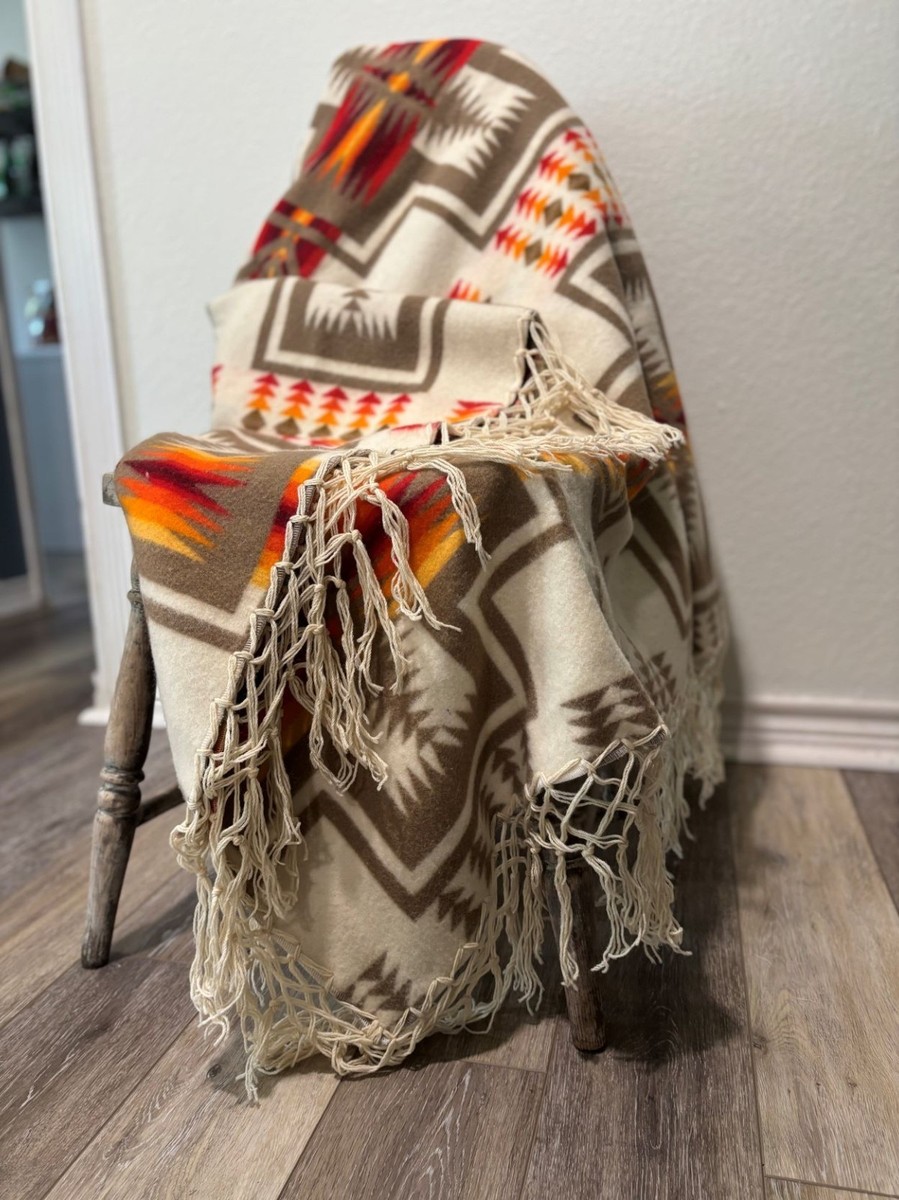 Beaver State Pendleton Woolen Mills Fringed Blanket 64x72 Inches