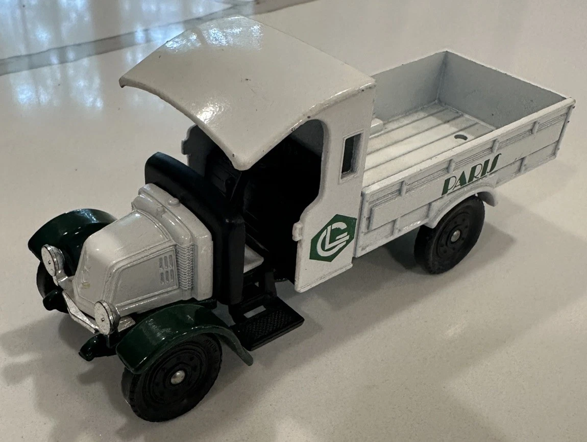 Corgi Classics 1929 Vehicle Year Vintage Manufacture Diecast Cars
