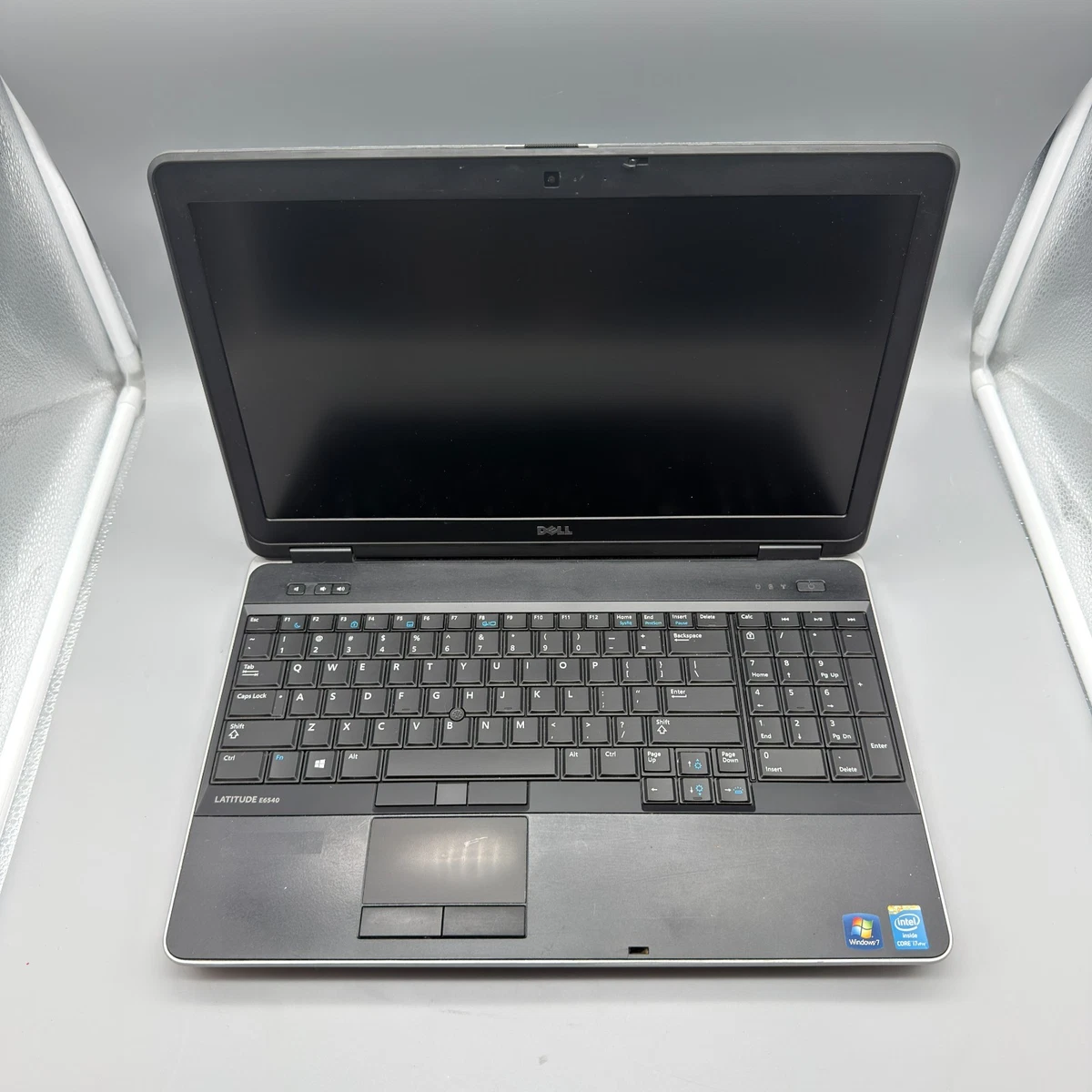 Intel Core i7 4th Gen. PC 1 TB SSD Capacity Laptops & Netbooks 15