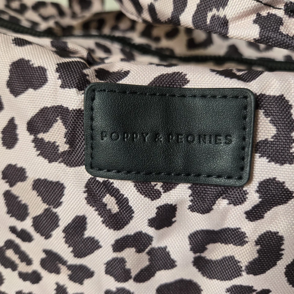 Poppy and Peonies The Pack Up Duffle Pink Cheetah Print Foldable Tote Bag NWT - Image 2 of 4