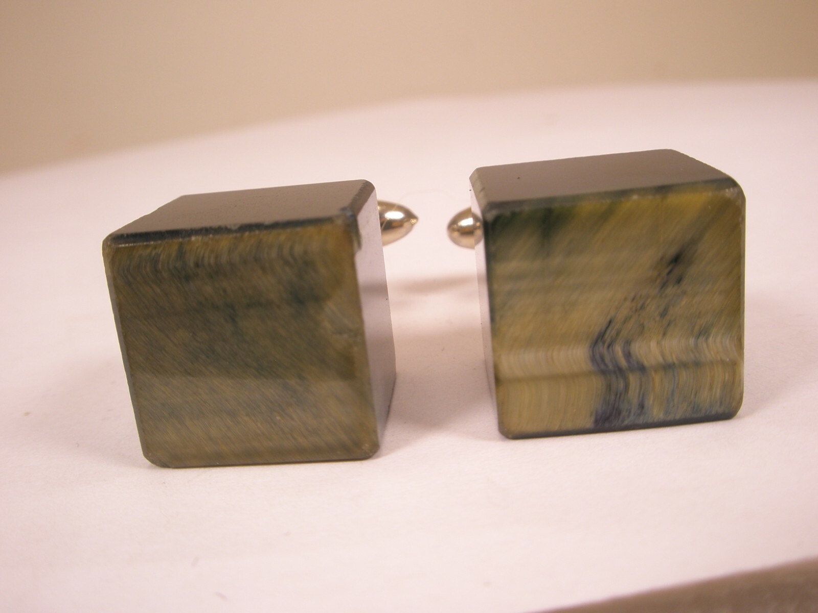 Cubes Tiger's or Eagle's Eye Solid Blocks Vintage… - image 1