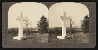Monument at Washington erected by Red Cross memory of Soldiers who - Old Photo
