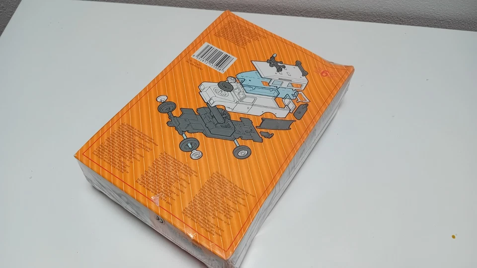 Monti System Unprofor Ambulance Land Rover Scala 1/35 Model Kit - Immagine 4 di 4