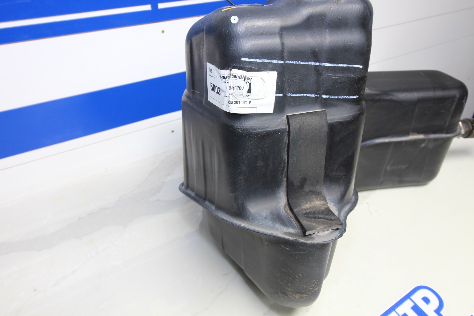 17-21 AUDI R8 V10 PLUS RWS OEM  FUEL TANK PASSENGER RIGHT 4S0201021