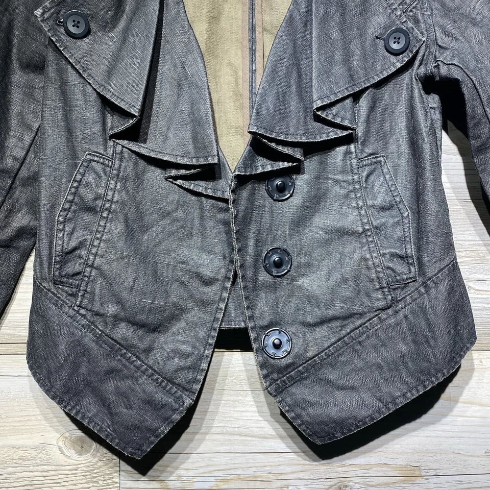 Chaqueta Cabi 901 Lino Encerado Talla XS Gris Corta Moto Volantes Ajustada Y2K Preppy Foto 3 de 4