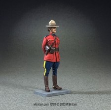 W.Britains:BR10102 - Royal Canadian Mounted Police, Female Trooper