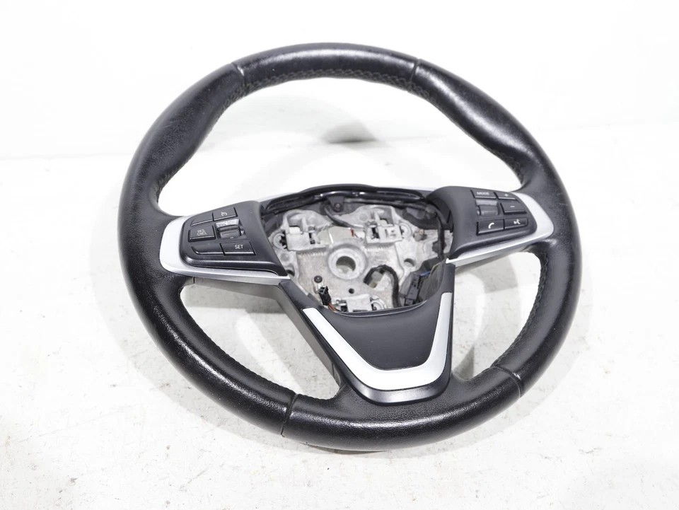 BMW X1 F48 2016-2022 volante con dirección térmica | cuero negro OEM 🚗76K Foto 2 de 4