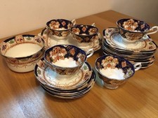 1930 Vintage Royal Albert Bone China Tea Cup Saucer Plate 24 Set