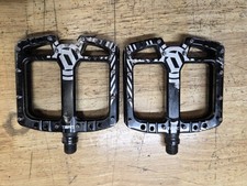 Deity TMAC Platform Pedals Body: Aluminum Spi...