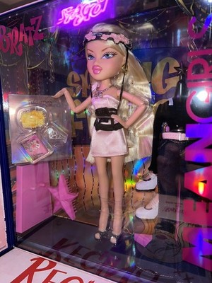 Bratz x Mean Girls Regina George Spring Fling Collector Doll New In Box IN HAND