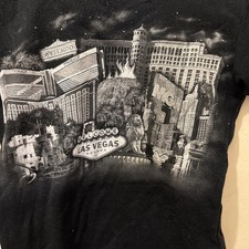 MGM Mirage Las Vegas T-shirt Size Child  s XL