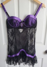 FREDERICK'S OF HOLLYWOOD Vintage Purple Satin Trimmed Black Lace Nightie Size 34