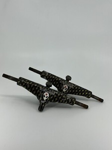 Alien Workshop SILVER TRUCKS Silver S-Class Truck - Rob Dyrdek Colab - Used