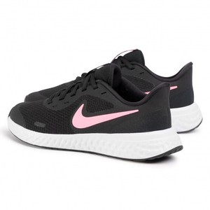nike revolution 5 40