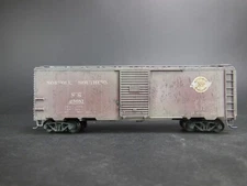 HO SCALE CUSTOM WEATHERED NORFOLK SOUTHERN NS 25681 40' BOX CAR