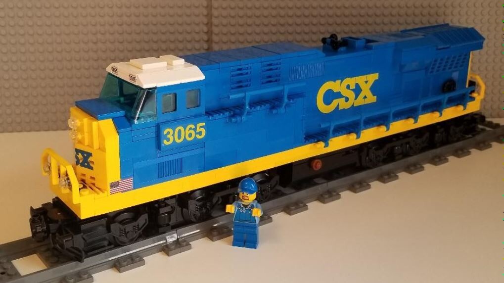 Custom Train CSX ES44ac Engine Blue Version -PLEASE READ ITEM