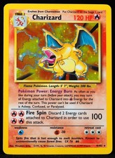Carta Pokemon Charizard #4/102 1999 set base quasi nuova