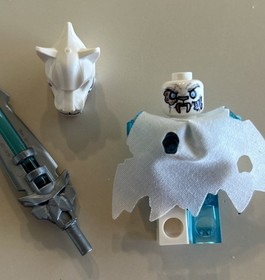 Lego Minifigure Sir Fangar White Cape 70147 / 70143 / 70224 - Legends Of Chima