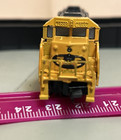 N Scale Life-Like GP-40 Locomotive. RUNS, See Video. 7788 SANTA FE with Case. — photo 6