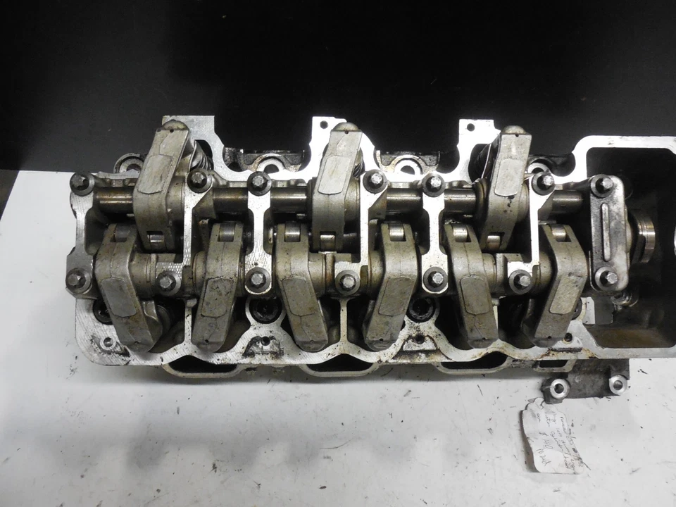 Left Driver Engine Cylinder Head R1120161201 98-04 Mercedes Benz C320 CLK320 - Image 2 of 4