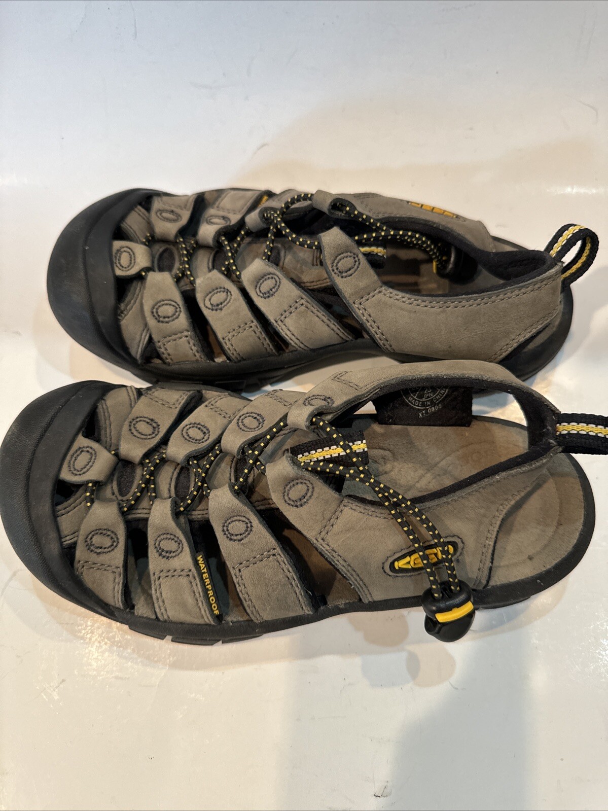 Sandali da trekking KEEN grigi lavabili scarpe impermeabili donna taglia 6 regolabili