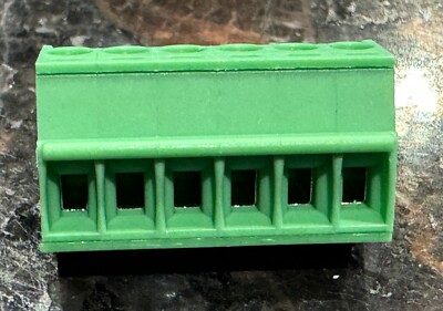 Phoenix Contact 1840405 6 position terminal block female inline 