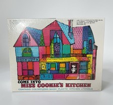 MISS COOKIE'S KITCHEN COLORFORMS SET Vintage, Sealed, 2003 NIB