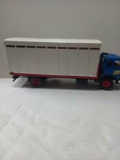 BRITAINS FARM.1:32.LIVESTOCK TRANSPORTER.ANIMAL MOVER.CATTLE TRUCK.MAGIRUS DEUTZ