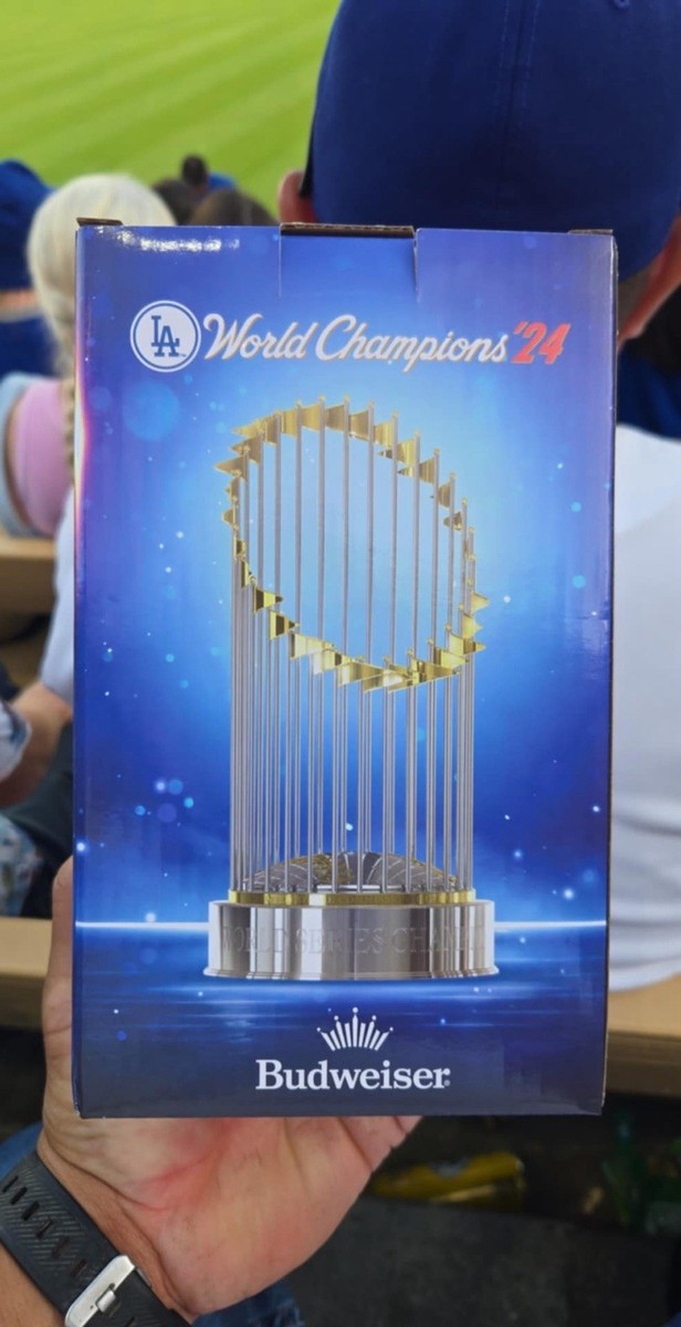 🔥🔥💙 LA DODGERS “ REPLICA TROPHY” 2025💙 🏆 🏆 | eBay