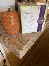 Scentsy Ceramic Electric Wax Warmer Just In T...