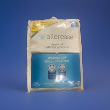 Allergy Protection Waterproof Mattress Protec...