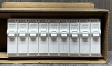  9 Leviton Branch Circuit Breaker Standard 1-Pole 15 Amp 120-V Thermal Magnetic