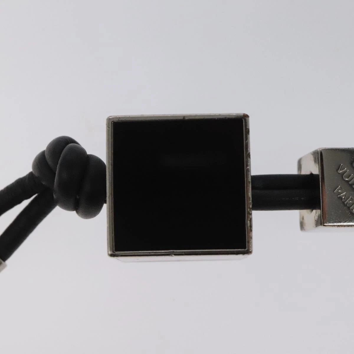 LOUIS VUITTON（LV） LOUIS VUITTON Porte Cles ciondolo tricubo metallo argento M67140 LV originale bs23713