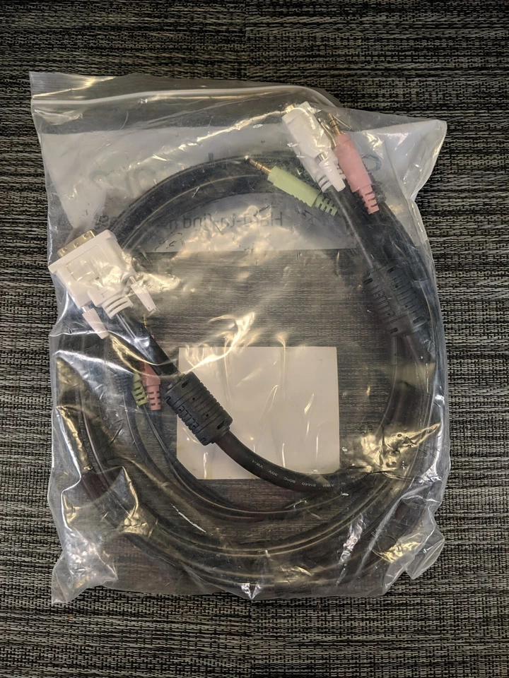 New Star Tech DVI Kvm cables 6ft/1.83m- 4 in 1 usb Dual Link  - Image 2 of 2