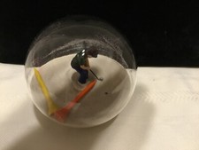 Clear Glass Round GOLFER Globe filled with sand Figure Paperweight MM3