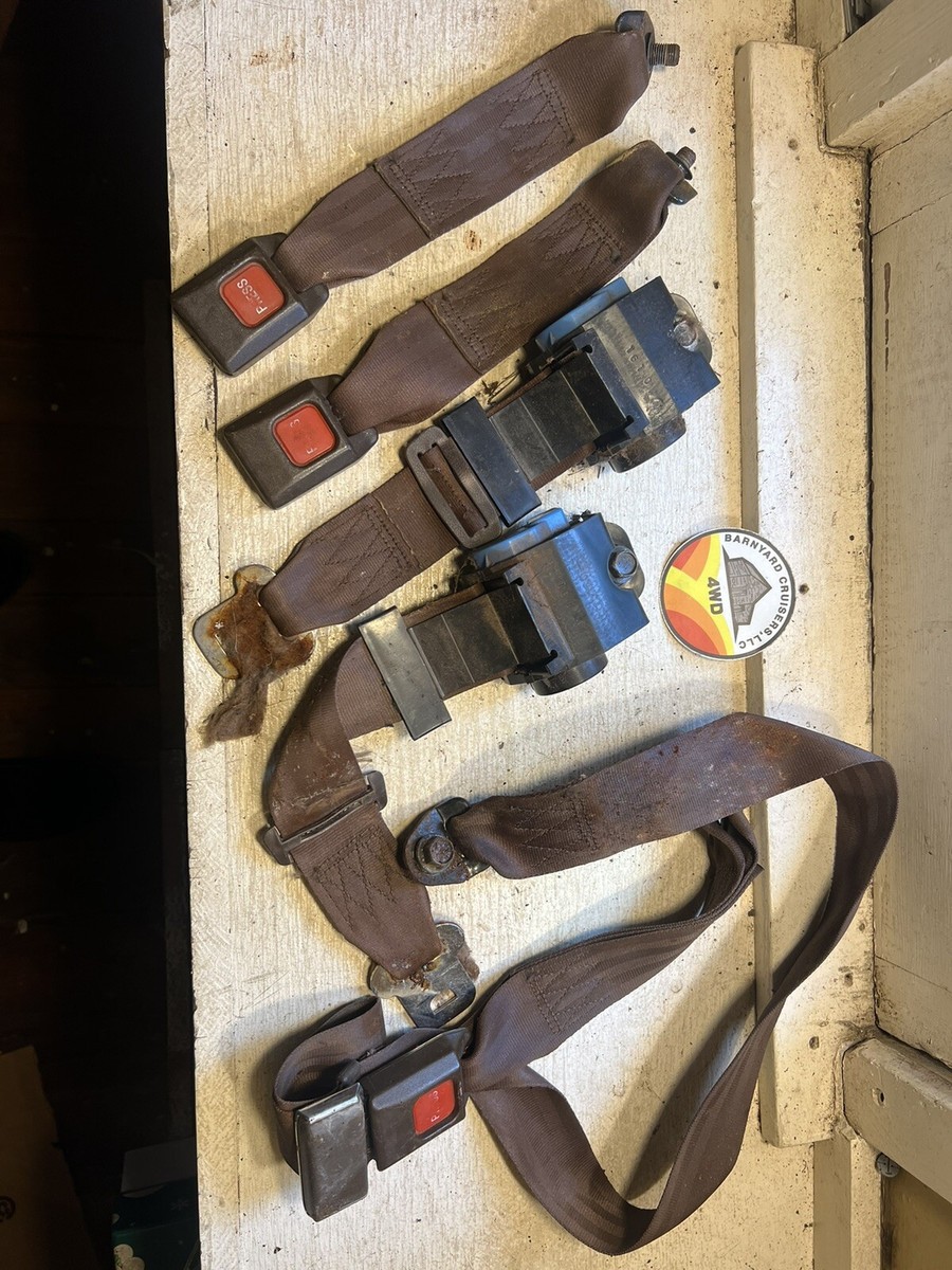 Toyota Land Cruiser FJ60 FJ62 Brown Rear Bench Seatbelts (Do Not