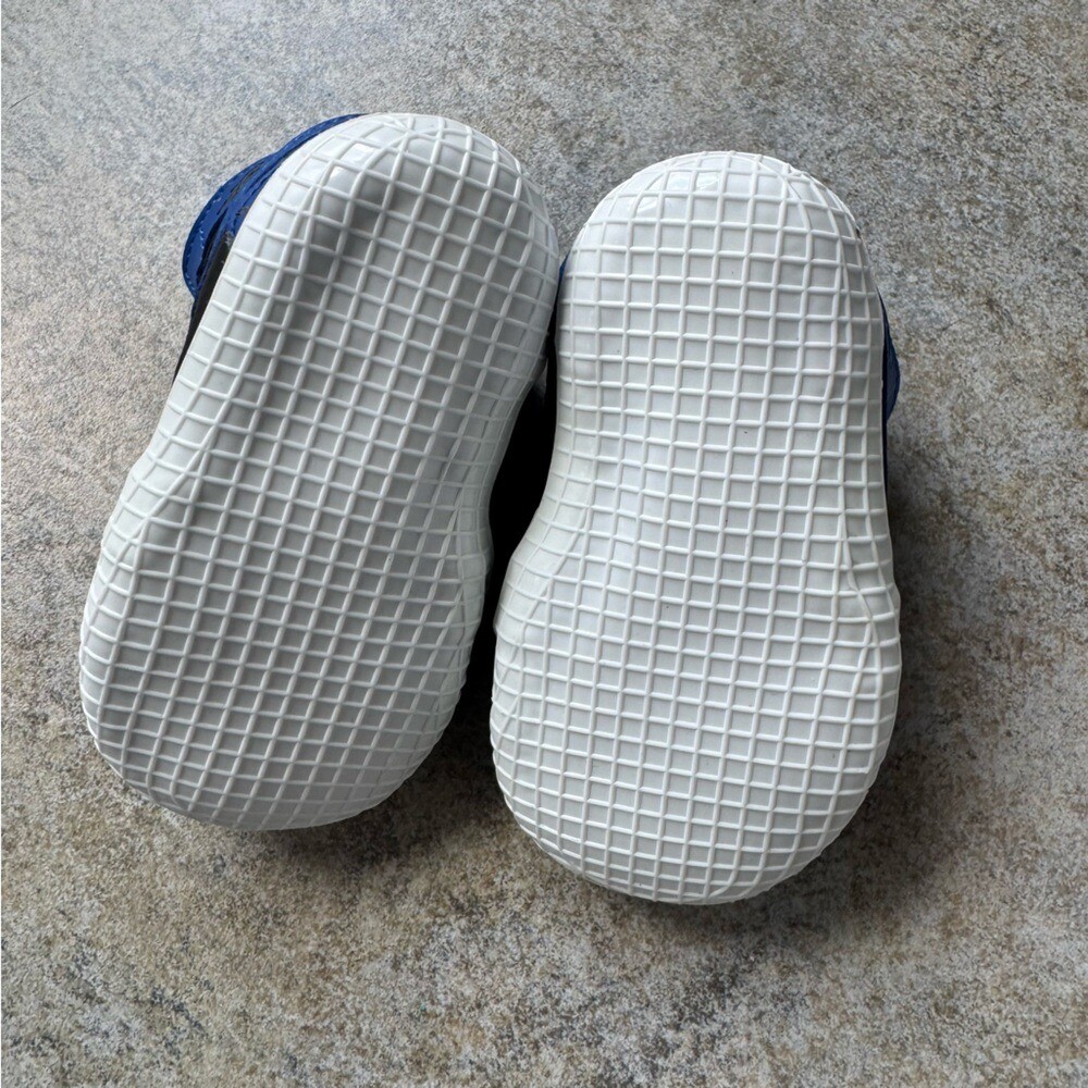 Nike Jordan 1 Black and Blue Crib Bootie Mid-Top Design Size 3C Infant NWOT thumbnail 6