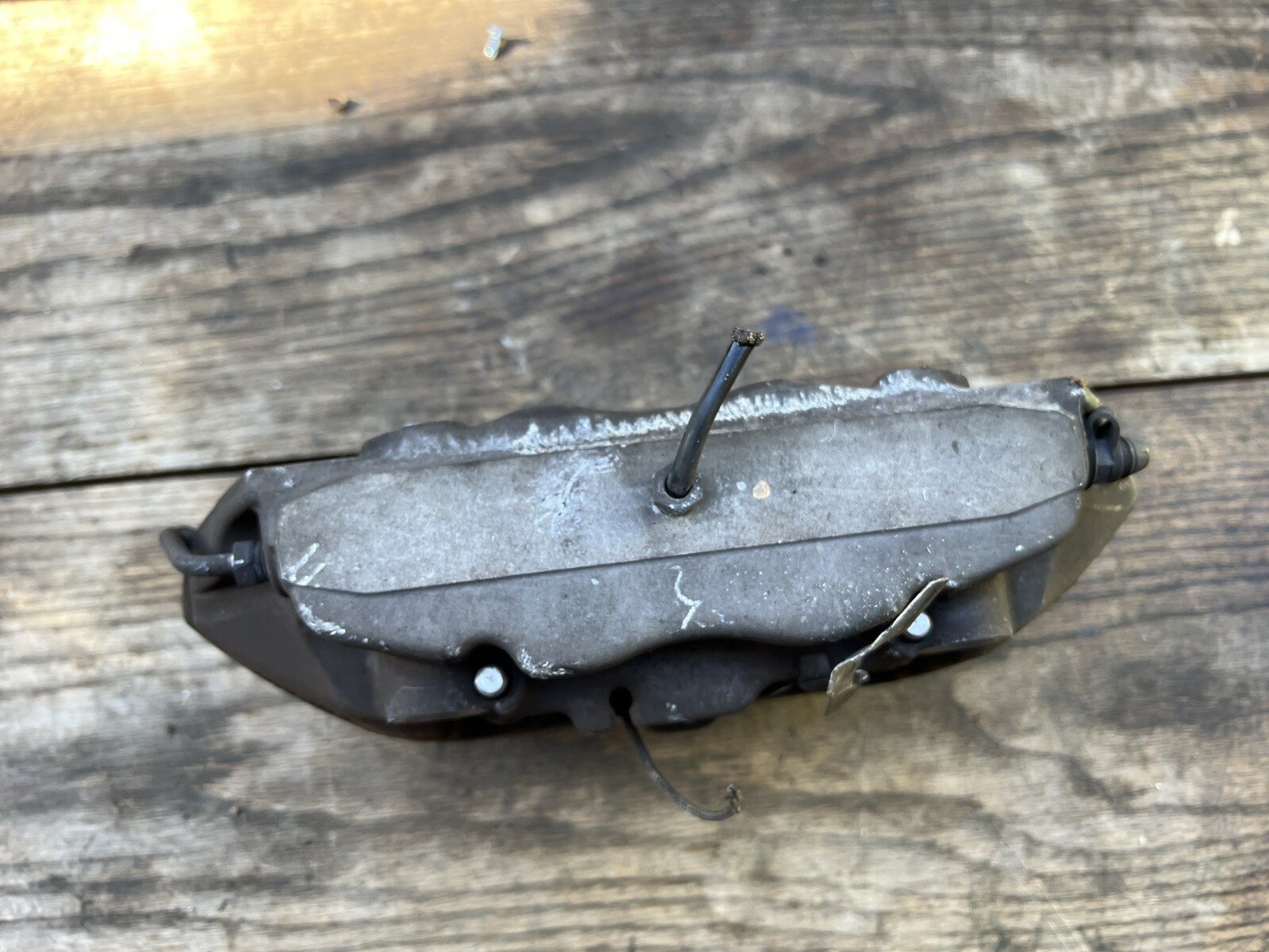 2014-2019 Maserati Ghibli M157 RWD Front left brembo brake caliper OEM 20C34201