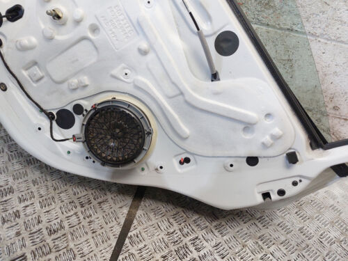 PEUGEOT 208 COMPLETE DOOR REAR RIGHT DRIVER SIDE OFFSIDE IN WHITE 2014 - Picture 19 of 24