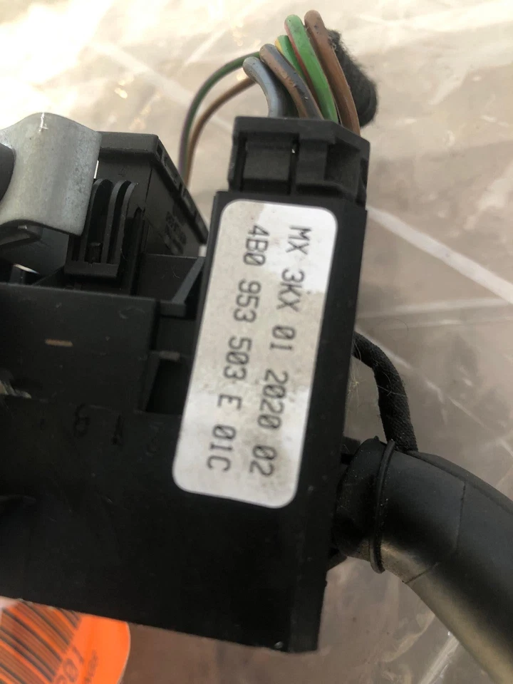 Conjunto de control de interruptor multifunción combinado VOLKSWAGEN JETTA GLS 2002-2011 Foto 3 de 4