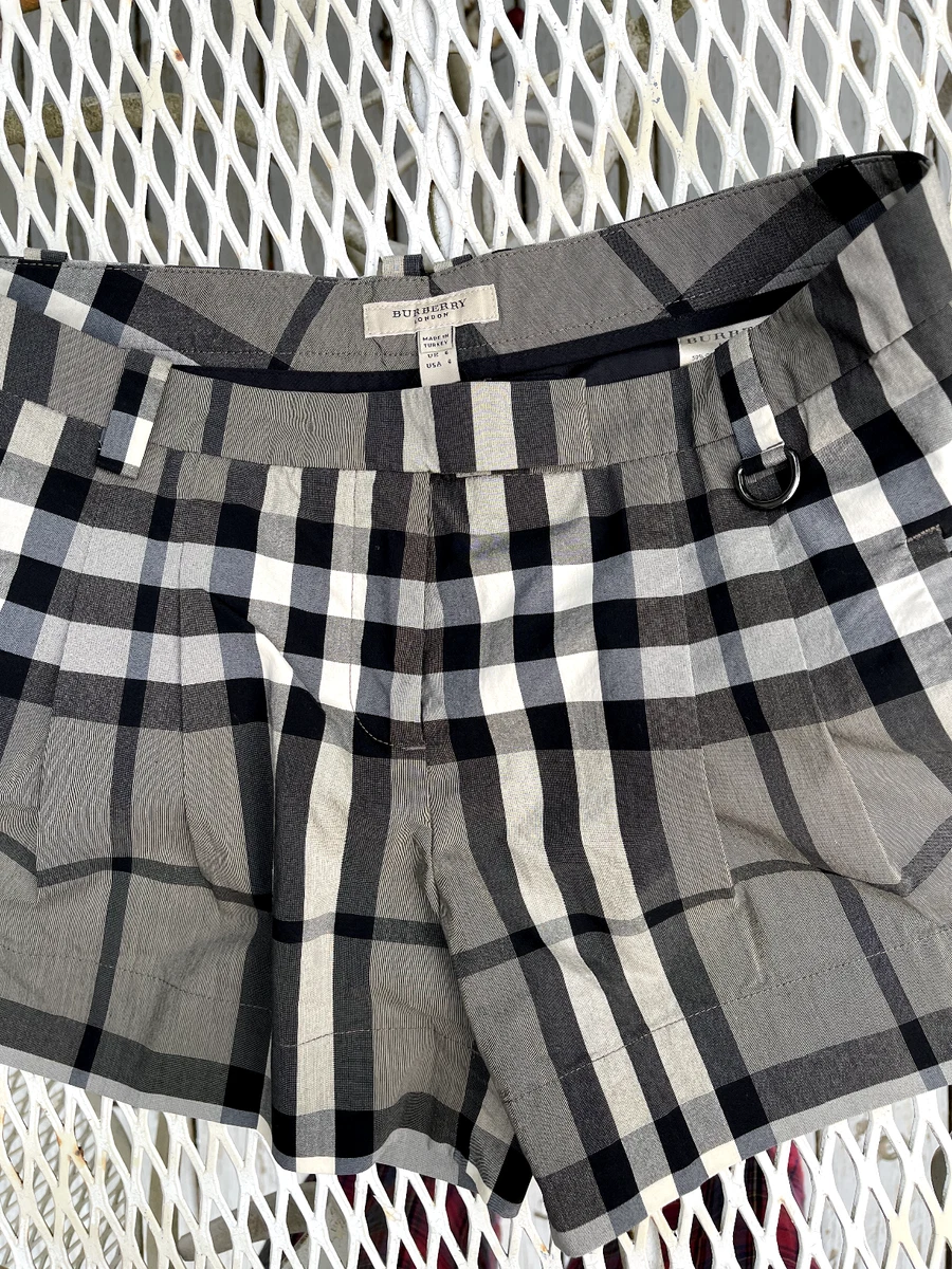 Burberry London nova Check Shorts Women s gray 4 eBay
