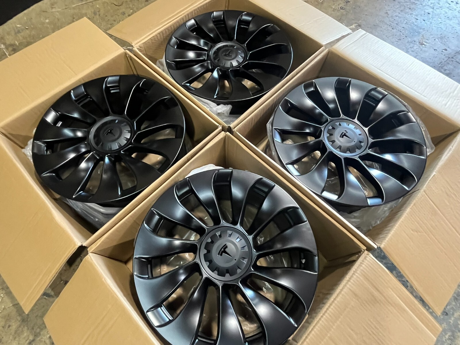 Tesla Model 3 Disc Rims 19