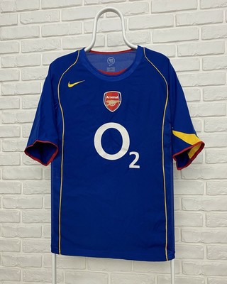 arsenal 2005 away kit