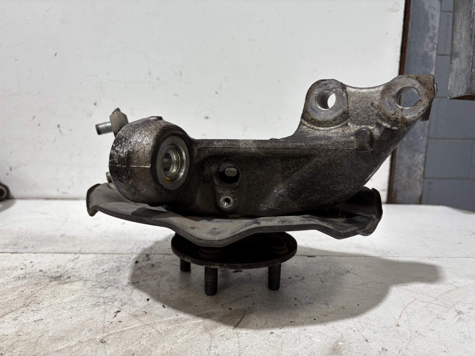 Toyota Prius Right Front Hub Assembly NHW20 10/2003-04/2009 - thumbnail 5