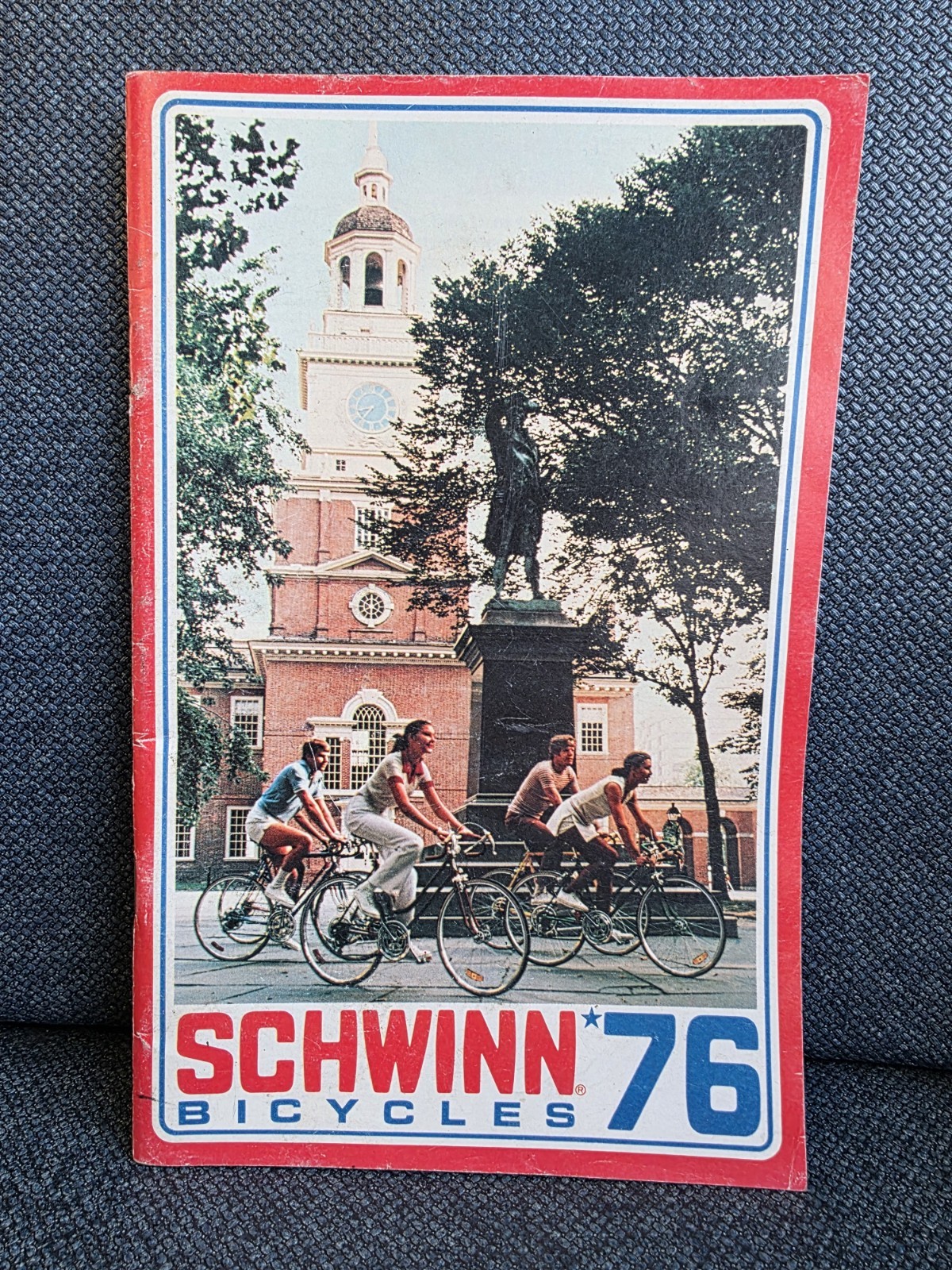 Bild 1 von 2