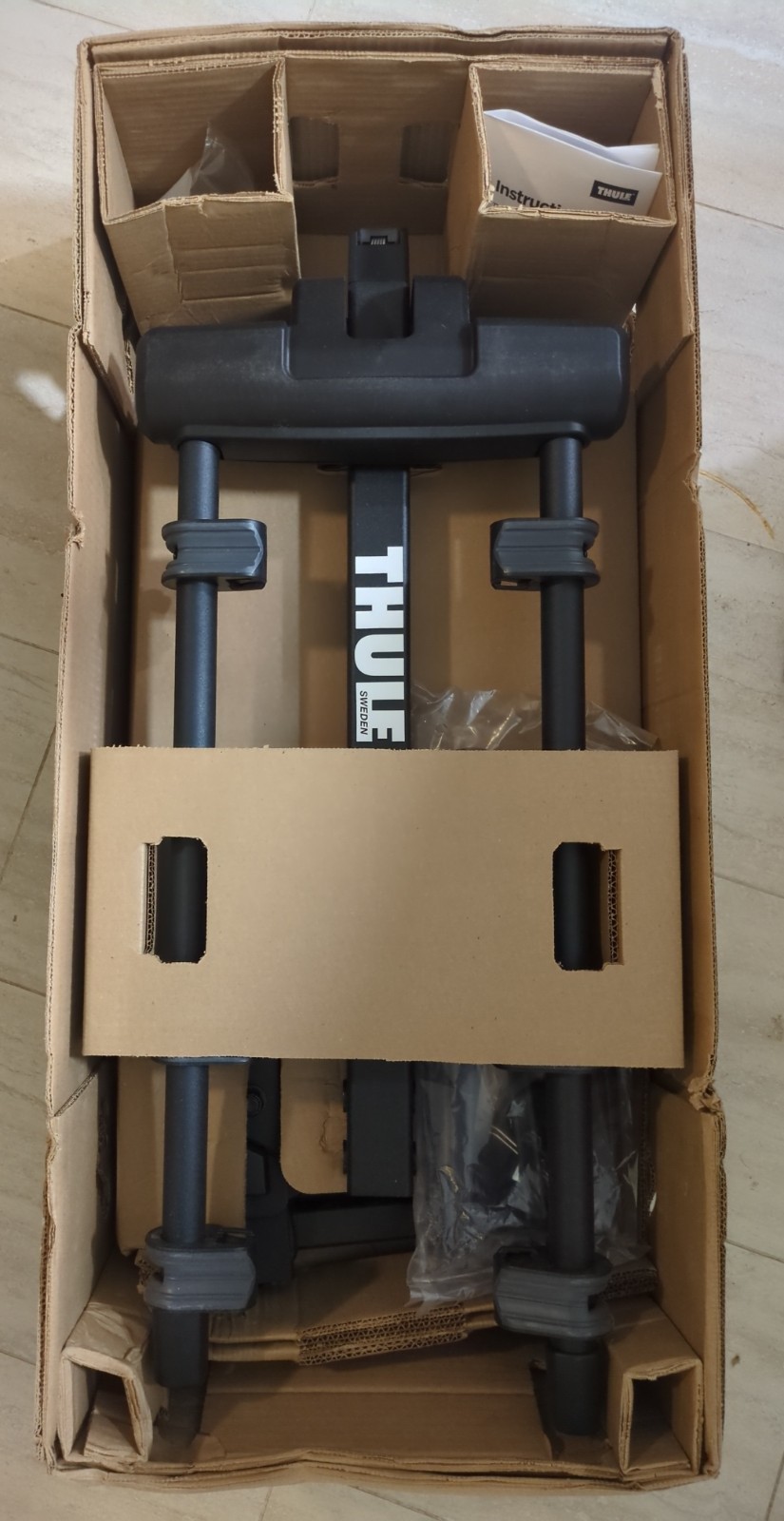 THULE CAMBER 4 BIKE HITCH RACK