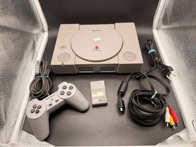 Sony PlayStation 1 Grau Spielekonsole (SCPH-1002 - PAL)